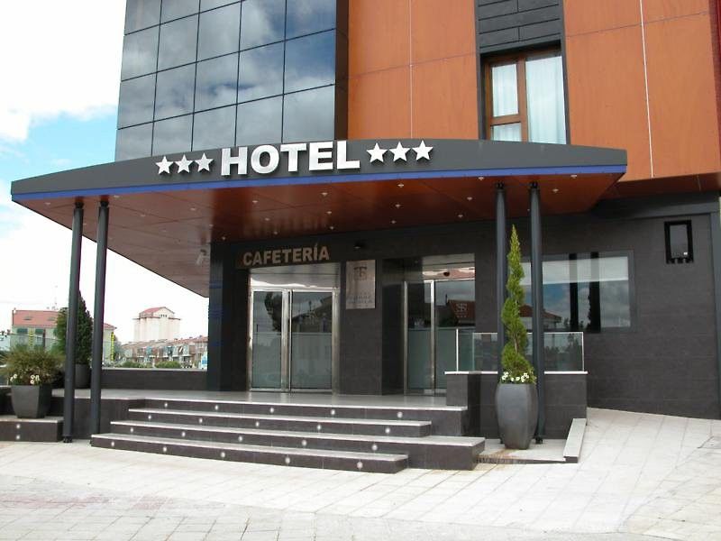 Hotel Torre De Sila Tordesillas Dış mekan fotoğraf